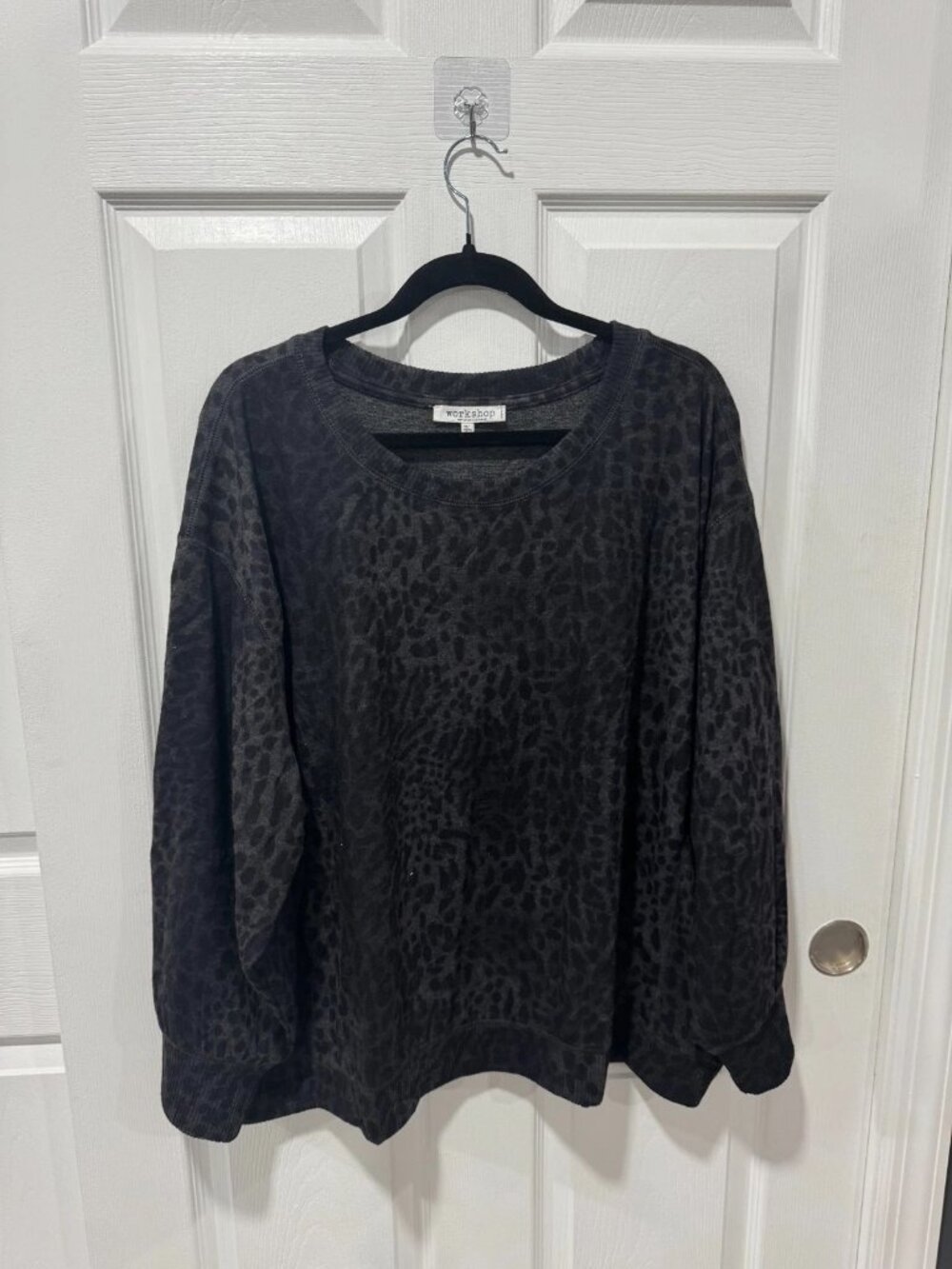 Black cheetah Print Top